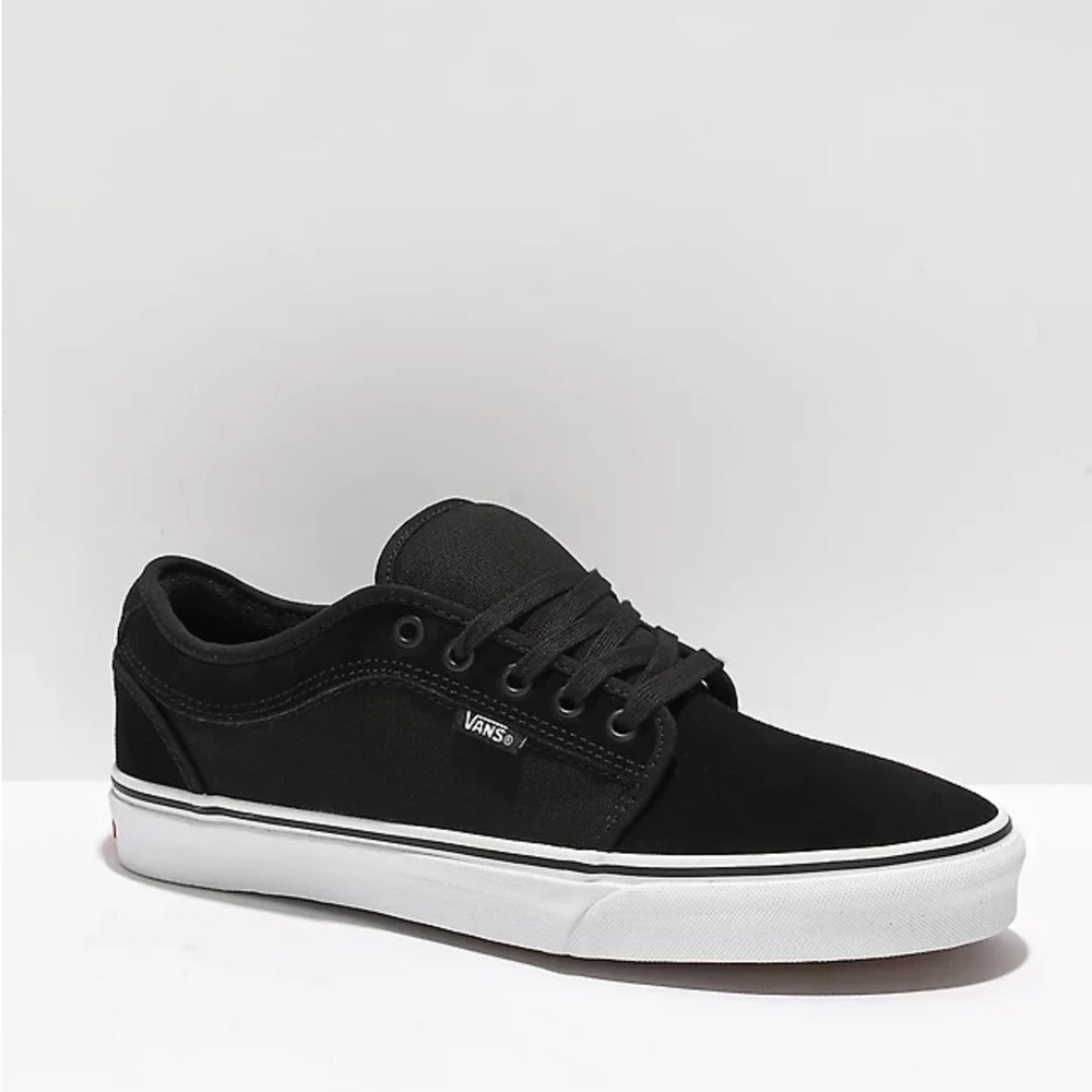 Vans Men's Black and White Sneakers